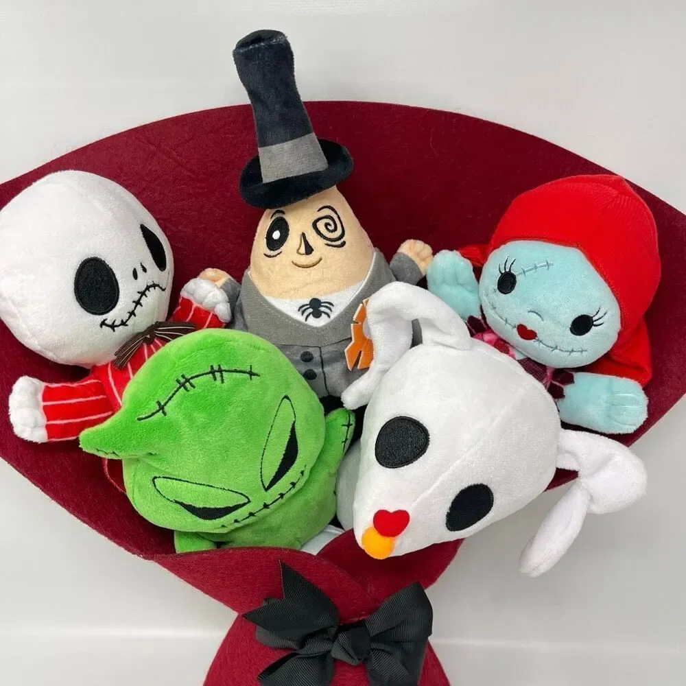 Disney Valentine's Day Plush Bouquet 16